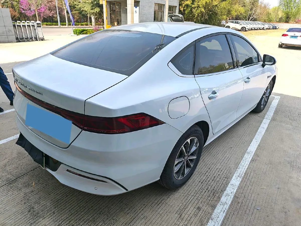 2024 BYD Qin Plus 1.5L 110HP L4 E-CVT PHEV 8.32KWH,autocango,china used car exporter,china ev exporter,chinese used car exporter,chinese used ev exporter