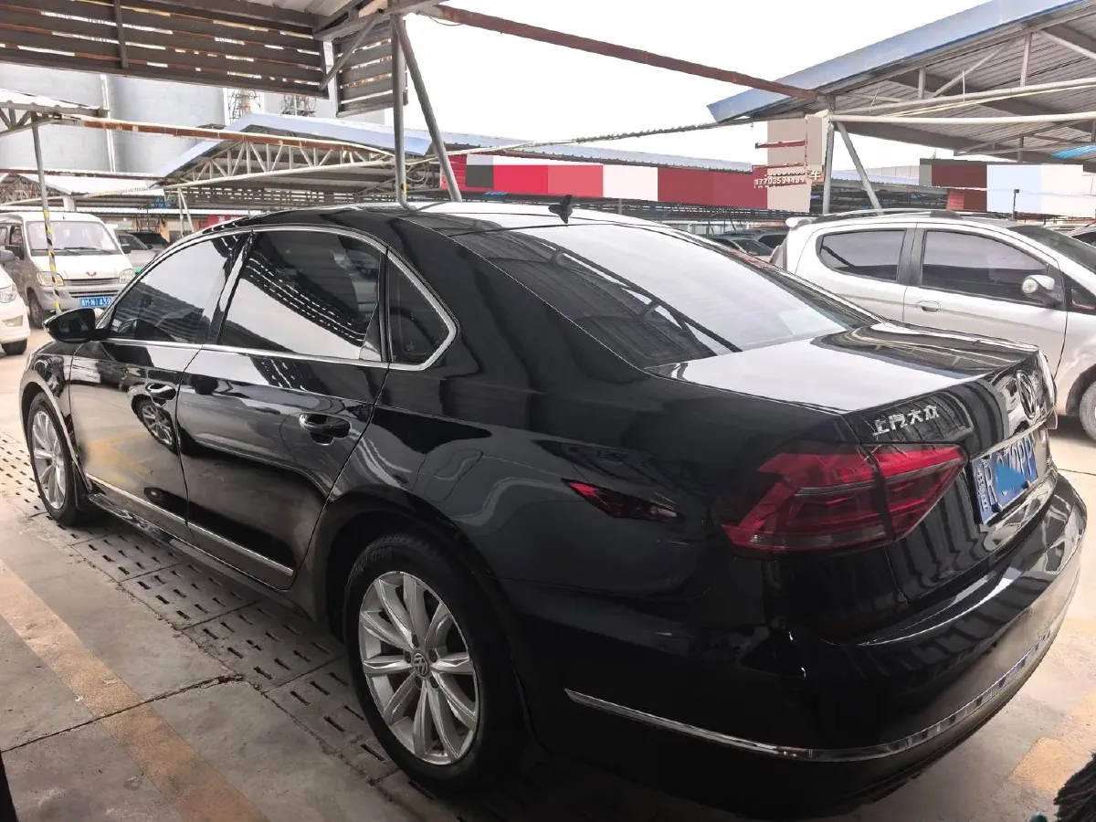 2017 Volkswagen Passat 1.8T 180HP L4 7DCT,autocango,china used car exporter,china ev exporter,chinese used car exporter,chinese used ev exporter