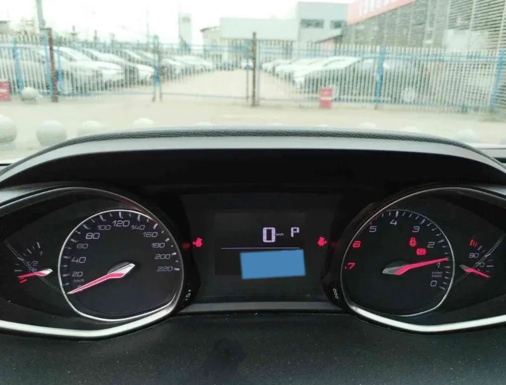 2019 Peugeot 5008 1.6T 170HP L4 6AT,autocango,china used car exporter,china ev exporter,chinese used car exporter,chinese used ev exporter