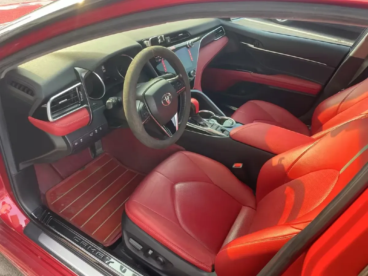 2019 Toyota Camry 2.5L 209HP L4 8AT,autocango,china used car exporter,china ev exporter,chinese used car exporter,chinese used ev exporter