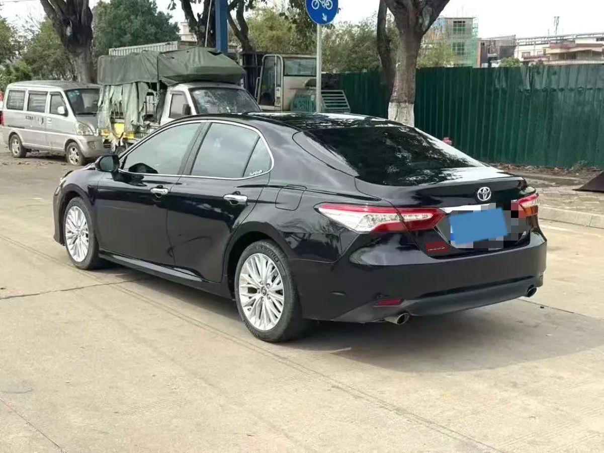 2019 Toyota Camry 2.5L 209HP L4 8AT,autocango,china used car exporter,china ev exporter,chinese used car exporter,chinese used ev exporter