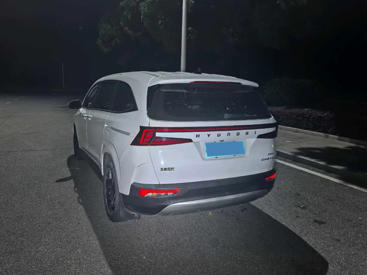 2021 Hyundai Custo 1.5T 170HP L4 8AT,autocango,china used car exporter,china ev exporter,chinese used car exporter,chinese used ev exporter