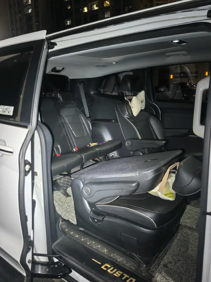 2021 Hyundai Custo 1.5T 170HP L4 8AT,autocango,china used car exporter,china ev exporter,chinese used car exporter,chinese used ev exporter