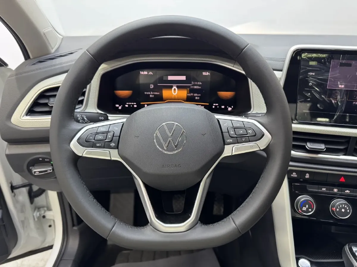 2023 Volkswagen T-Roc 1.4T 150HP L4 7DCT,autocango,china used car exporter,china ev exporter,chinese used car exporter,chinese used ev exporter