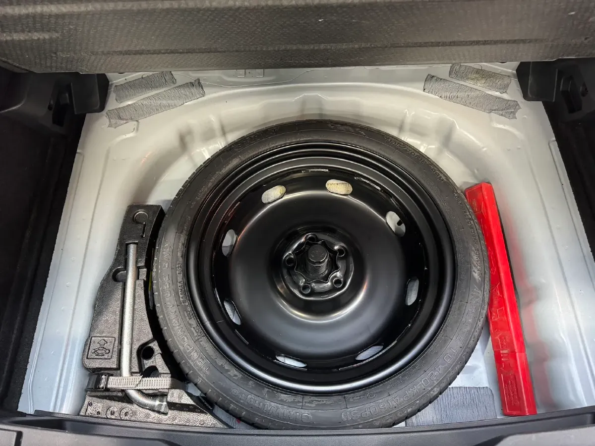 2023 Volkswagen T-Roc 1.4T 150HP L4 7DCT,autocango,china used car exporter,china ev exporter,chinese used car exporter,chinese used ev exporter