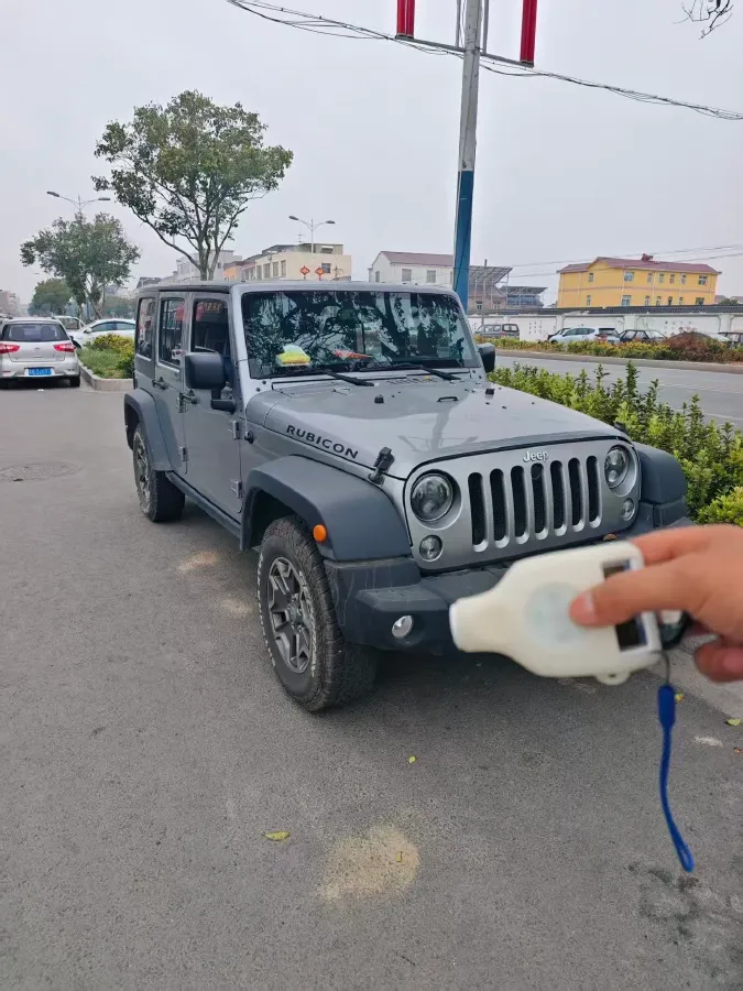 2017 Jeep Wrangler 3.6L 284HP V6 5AT,autocango,china used car exporter,china ev exporter,chinese used car exporter,chinese used ev exporter