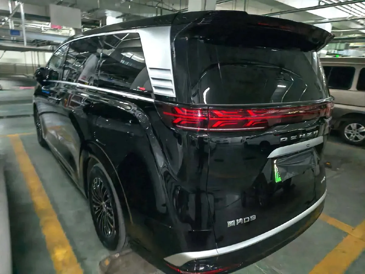 2024 Denza D9 1.5T 139HP L4 E-CVT PHEV 40KWH,autocango,china used car exporter,china ev exporter,chinese used car exporter,chinese used ev exporter
