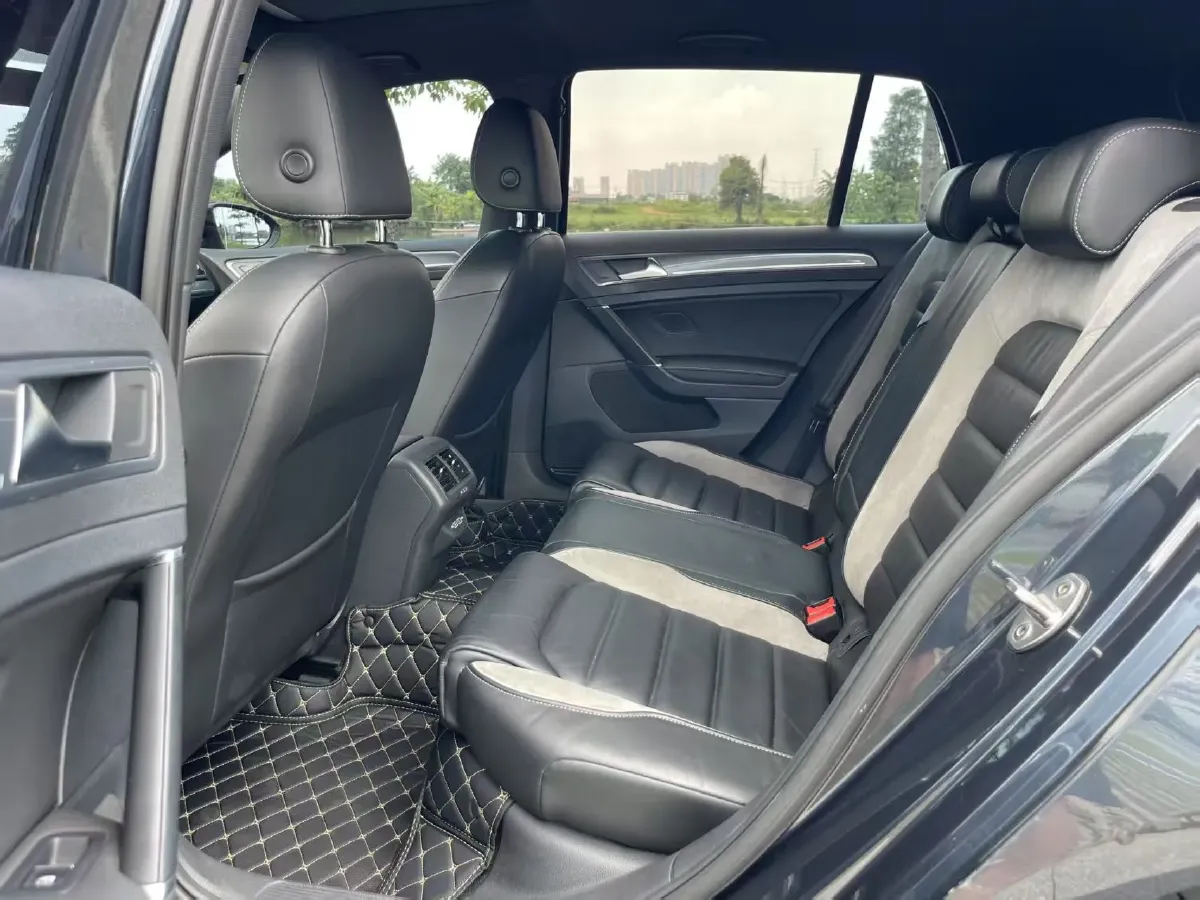 2019 BYD Song MAX 1.5T 160HP L4 6DCT PHEV 15.98KWH,autocango,china used car exporter,china ev exporter,chinese used car exporter,chinese used ev exporter