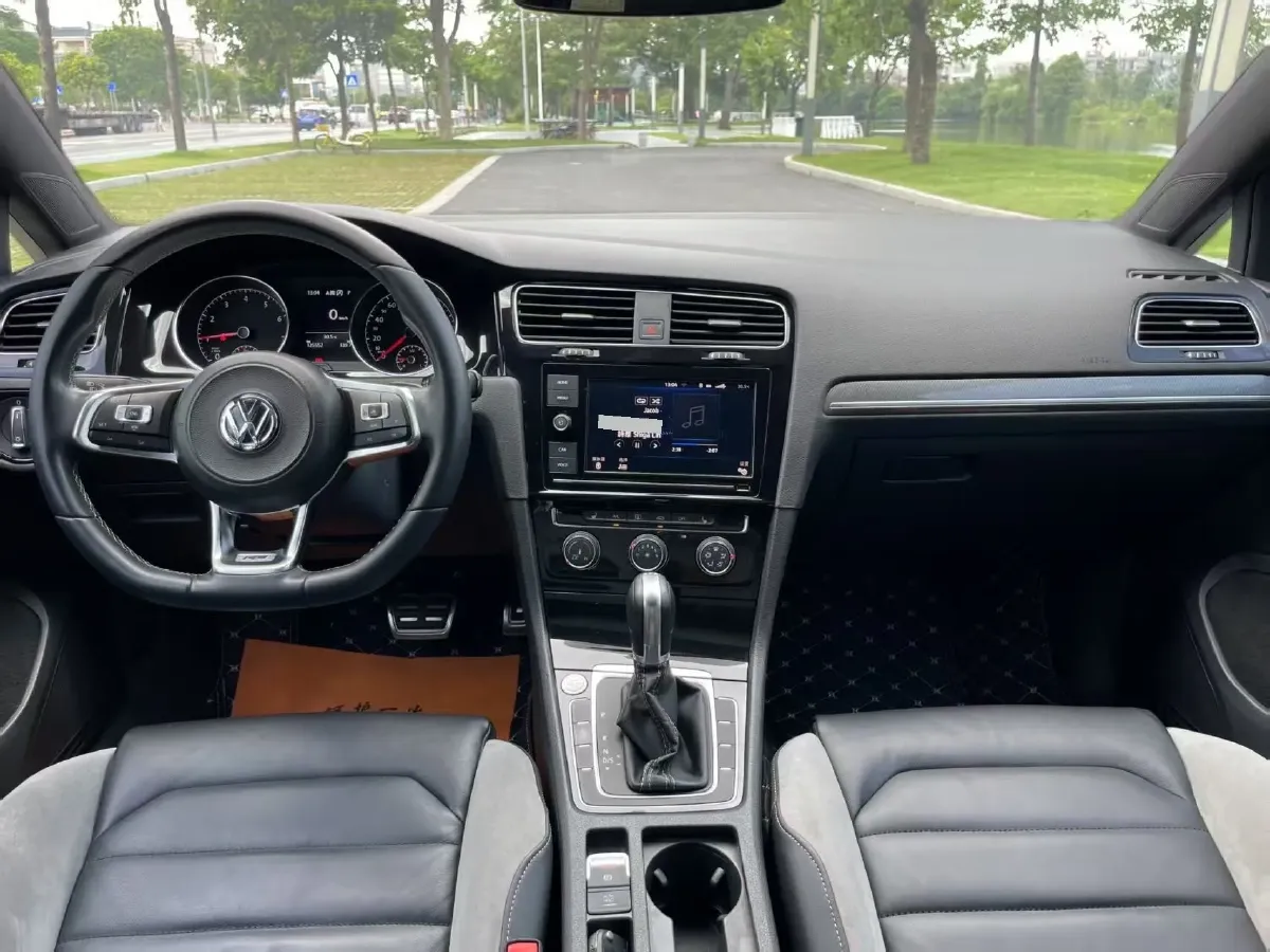 2019 BYD Song MAX 1.5T 160HP L4 6DCT PHEV 15.98KWH,autocango,china used car exporter,china ev exporter,chinese used car exporter,chinese used ev exporter