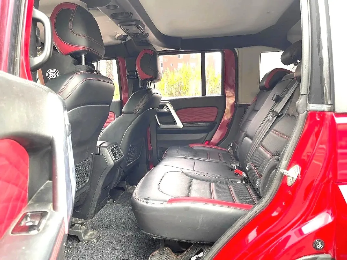 2018 Beijing BJ40 2.3T 250HP L4 6AT,autocango,china used car exporter,china ev exporter,chinese used car exporter,chinese used ev exporter