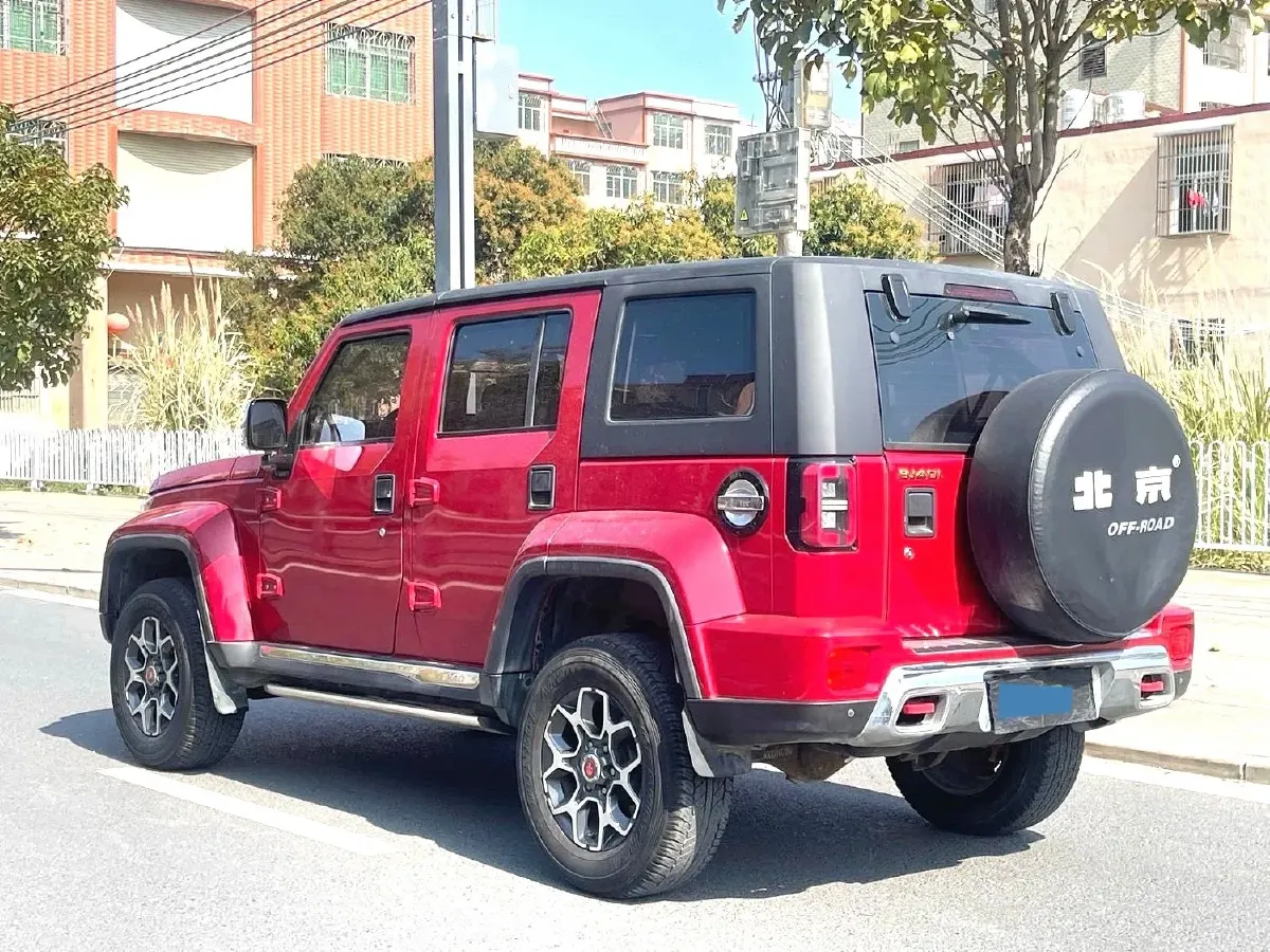 2018 Beijing BJ40 2.3T 250HP L4 6AT,autocango,china used car exporter,china ev exporter,chinese used car exporter,chinese used ev exporter