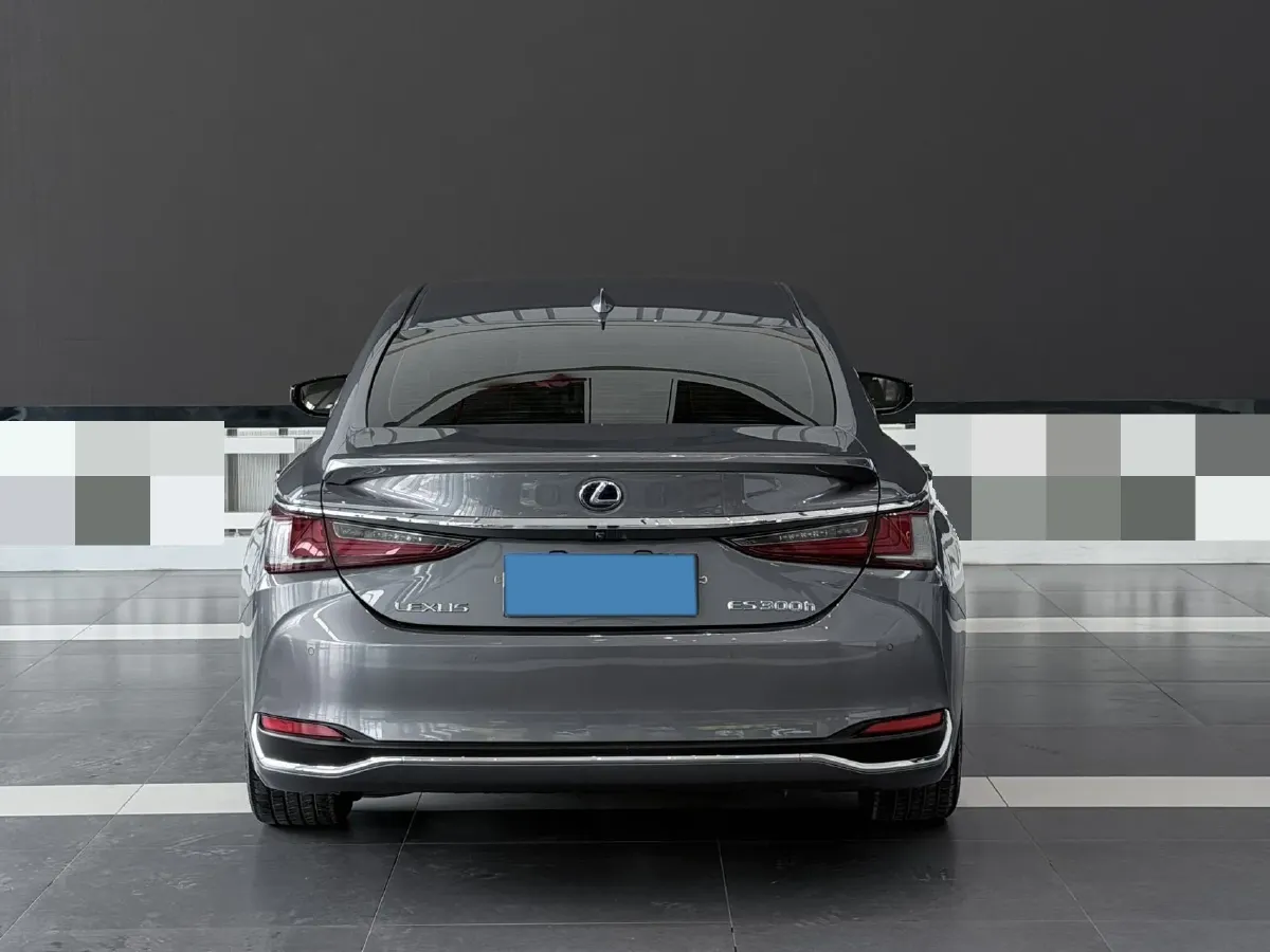 2020 Lexus ES 2.5L 178HP L4 E-CVT Hybrid,autocango,china used car exporter,china ev exporter,chinese used car exporter,chinese used ev exporter