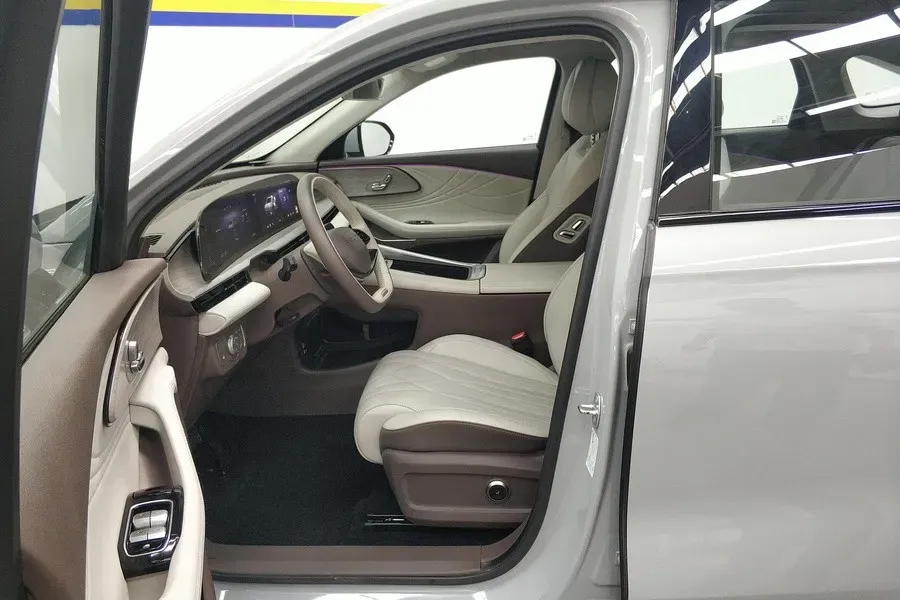 2024 JMC DaDaoEV BEV 63.75KWH,autocango,china used car exporter,china ev exporter,chinese used car exporter,chinese used ev exporter