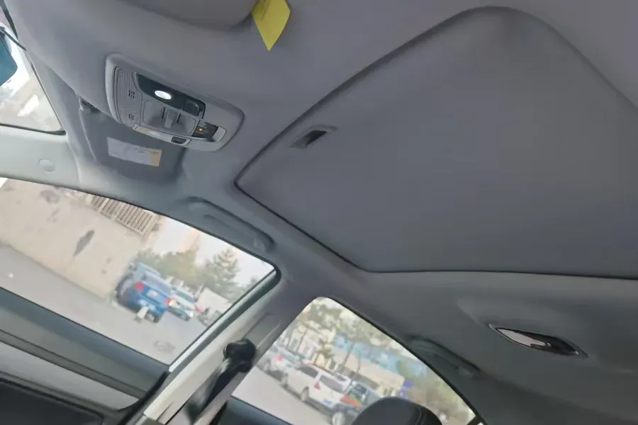 2021 Geely Emgrand 1.5L 109HP L4 CVT,autocango,china used car exporter,china ev exporter,chinese used car exporter,chinese used ev exporter