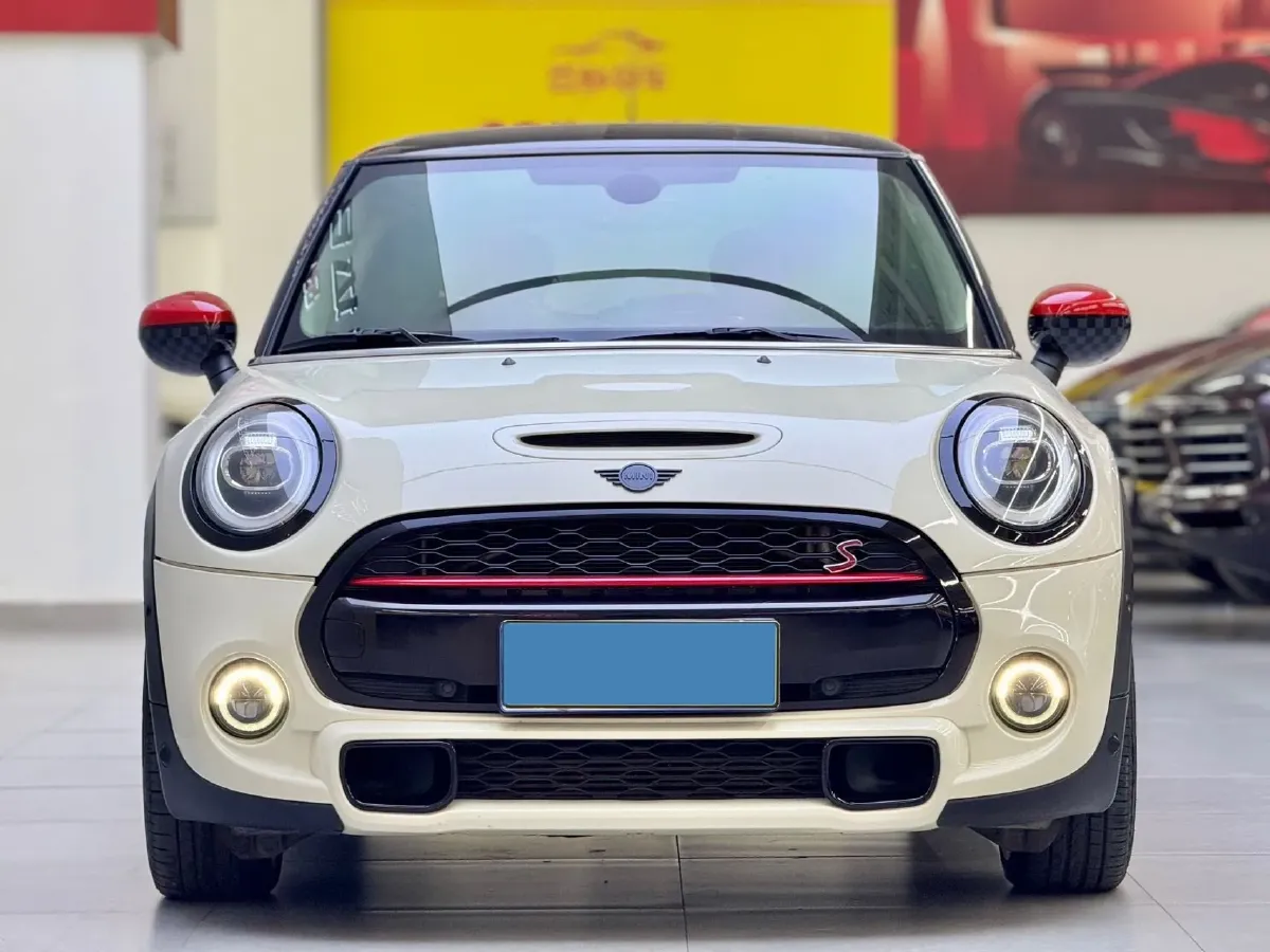 2020 MINI MINI 2.0T 192HP L4 7DCT,autocango,china used car exporter,china ev exporter,chinese used car exporter,chinese used ev exporter