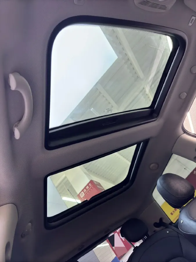 2020 MINI MINI 2.0T 192HP L4 7DCT,autocango,china used car exporter,china ev exporter,chinese used car exporter,chinese used ev exporter