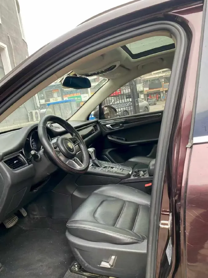 2017 Zotye SR9 2.0T 190HP L4 6DCT,autocango,china used car exporter,china ev exporter,chinese used car exporter,chinese used ev exporter