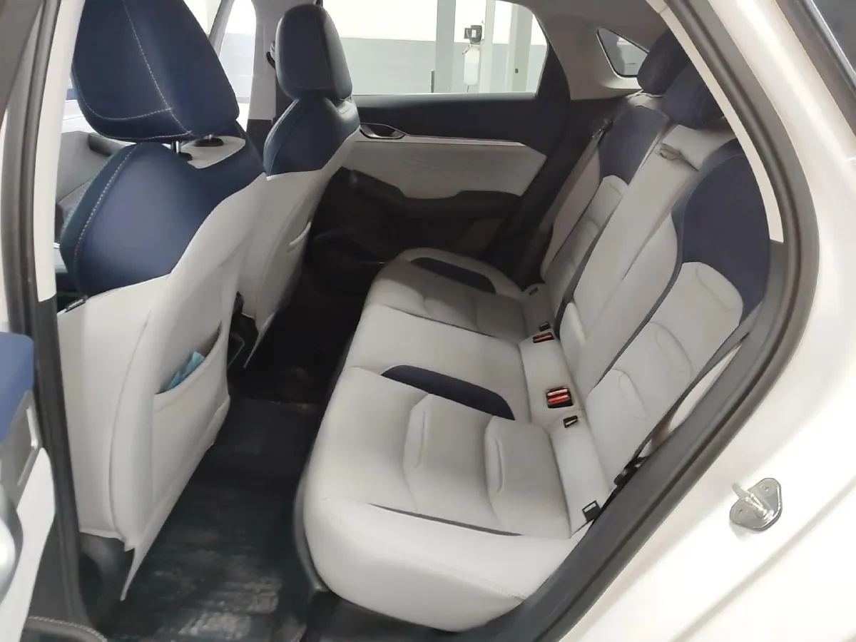 2023 Geely Preface 2.0T 190HP L4 7DCT,autocango,china used car exporter,china ev exporter,chinese used car exporter,chinese used ev exporter