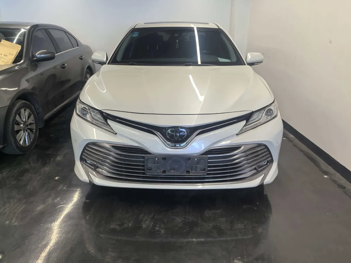 2019 Toyota Camry 2.0L 178HP L4 CVT,autocango,china used car exporter,china ev exporter,chinese used car exporter,chinese used ev exporter