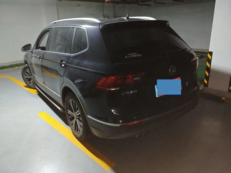 2019 Volkswagen CC 2.0T 186HP L4 7DCT,autocango,china used car exporter,china ev exporter,chinese used car exporter,chinese used ev exporter