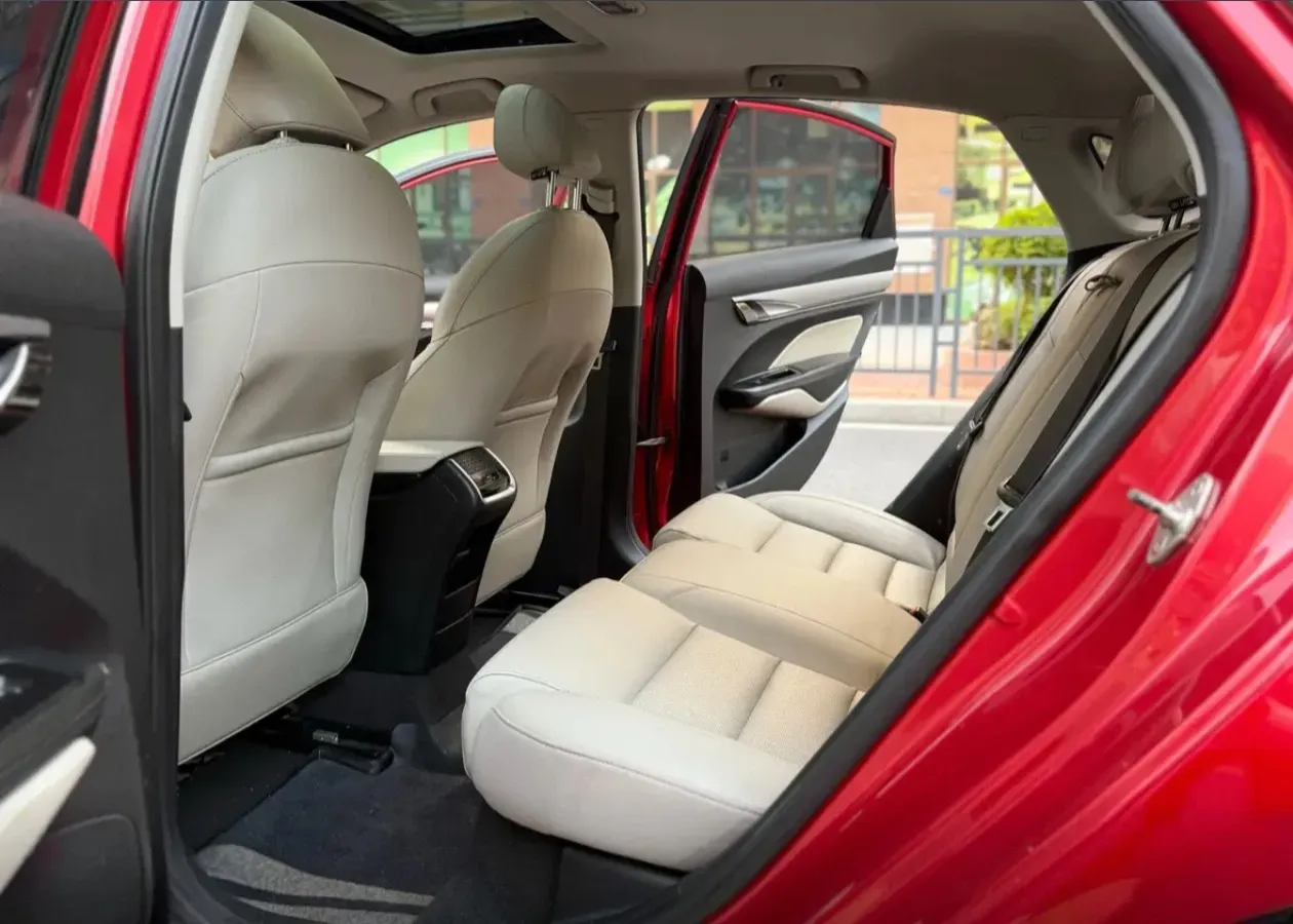 2019 Geely Binray 1.0T 136HP L3 6DCT,autocango,china used car exporter,china ev exporter,chinese used car exporter,chinese used ev exporter