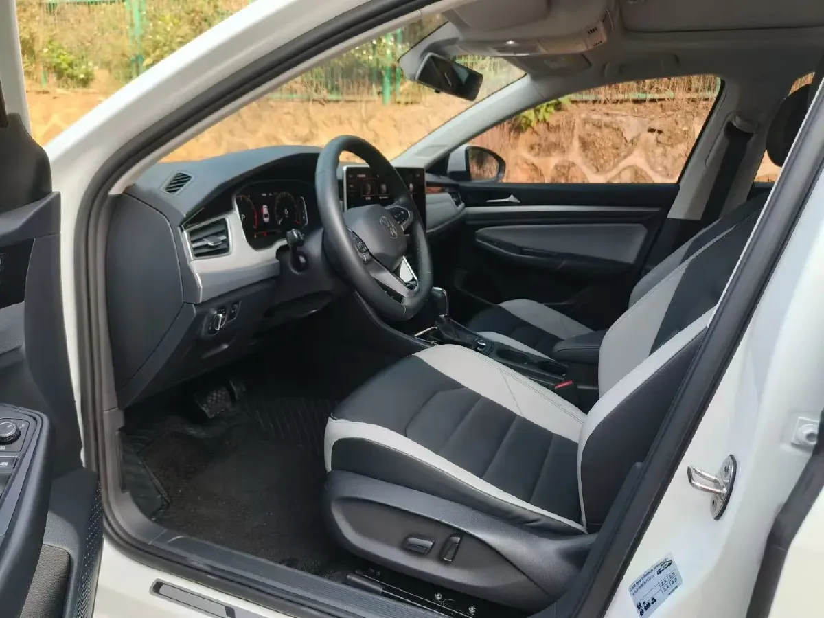 2023 Volkswagen Bora 1.5T 160HP L4 7DCT,autocango,china used car exporter,china ev exporter,chinese used car exporter,chinese used ev exporter