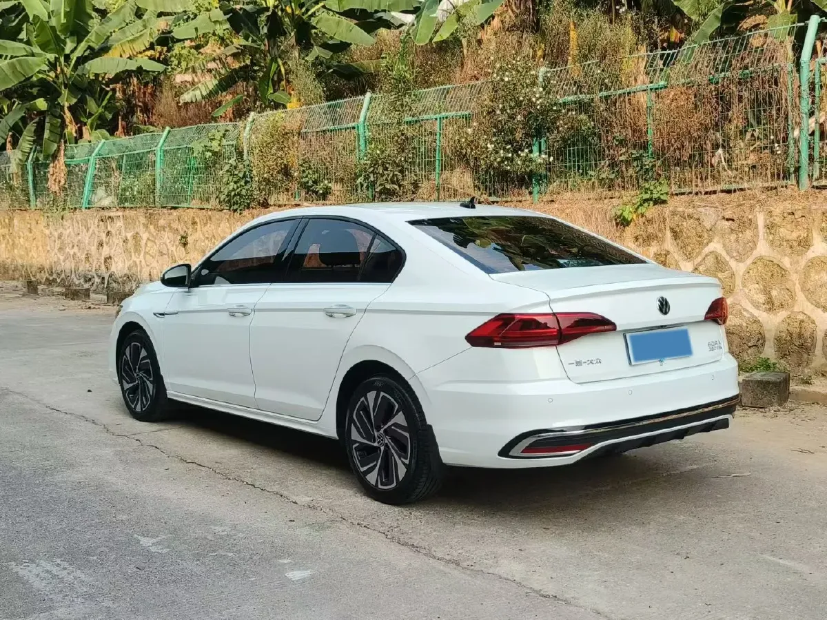 2023 Volkswagen Bora 1.5T 160HP L4 7DCT,autocango,china used car exporter,china ev exporter,chinese used car exporter,chinese used ev exporter
