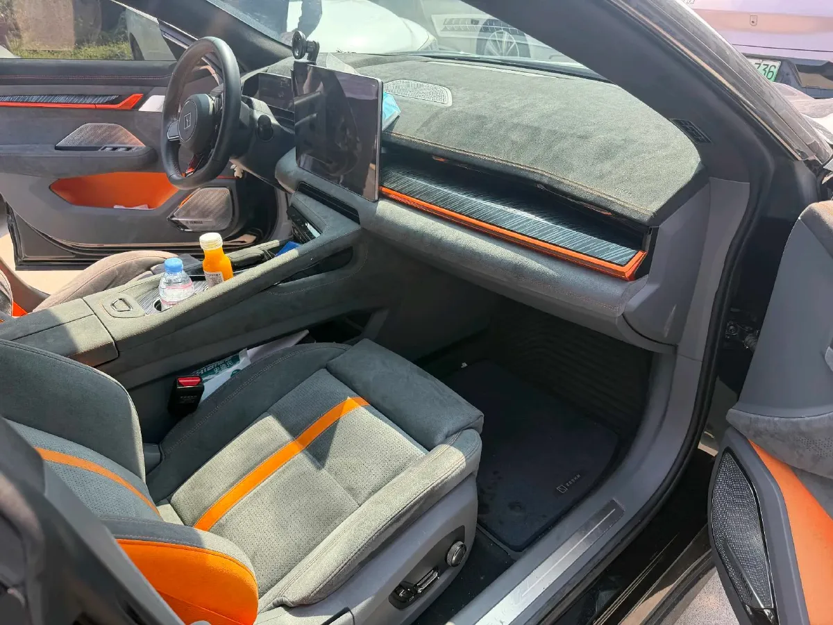 2023 Zeekr 001 BEV 100KWH,autocango,china used car exporter,china ev exporter,chinese used car exporter,chinese used ev exporter