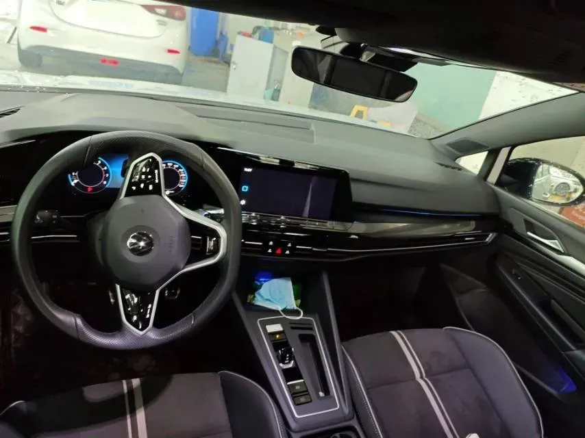 2023 Volkswagen Golf 1.4T 150HP L4 7DCT,autocango,china used car exporter,china ev exporter,chinese used car exporter,chinese used ev exporter