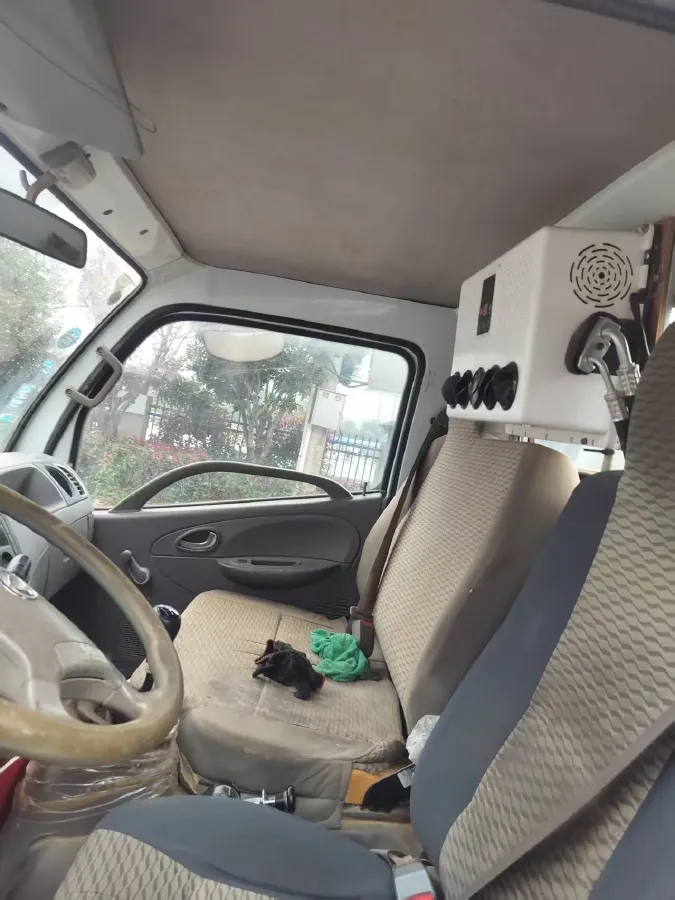 2021 Ford Transit 2.0T 121HP L4 5MT,autocango,china used car exporter,china ev exporter,chinese used car exporter,chinese used ev exporter