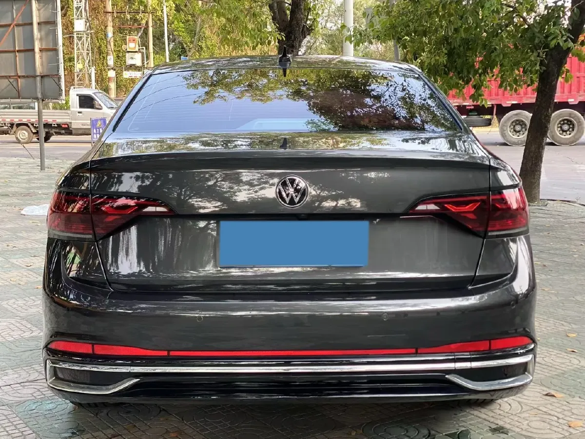 2024 Volkswagen Sagitar 1.5T 160HP L4 7DCT,autocango,china used car exporter,china ev exporter,chinese used car exporter,chinese used ev exporter