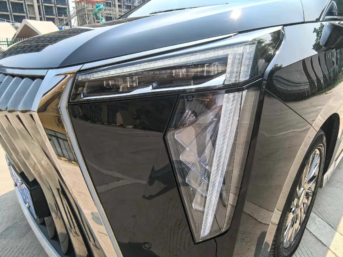 2023 GAC Trumpchi M8 2.0T 190HP L4 E-CVT Hybrid,autocango,china used car exporter,china ev exporter,chinese used car exporter,chinese used ev exporter