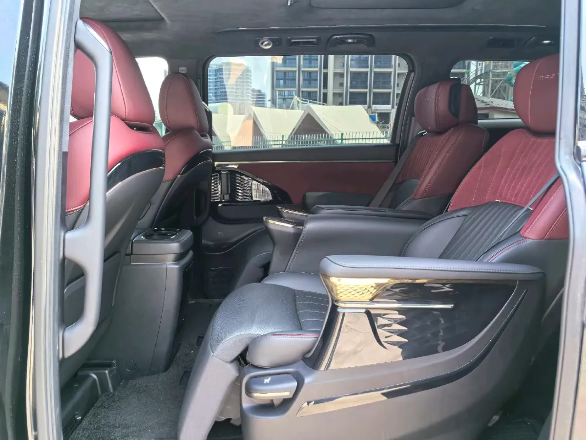 2023 GAC Trumpchi M8 2.0T 190HP L4 E-CVT Hybrid,autocango,china used car exporter,china ev exporter,chinese used car exporter,chinese used ev exporter