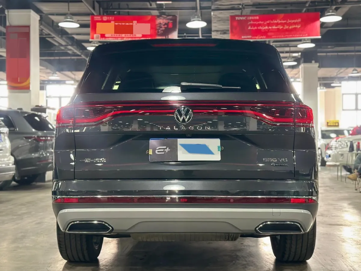 2022 Volkswagen Talagon 2.5T 299HP V6 7DCT,autocango,china used car exporter,china ev exporter,chinese used car exporter,chinese used ev exporter