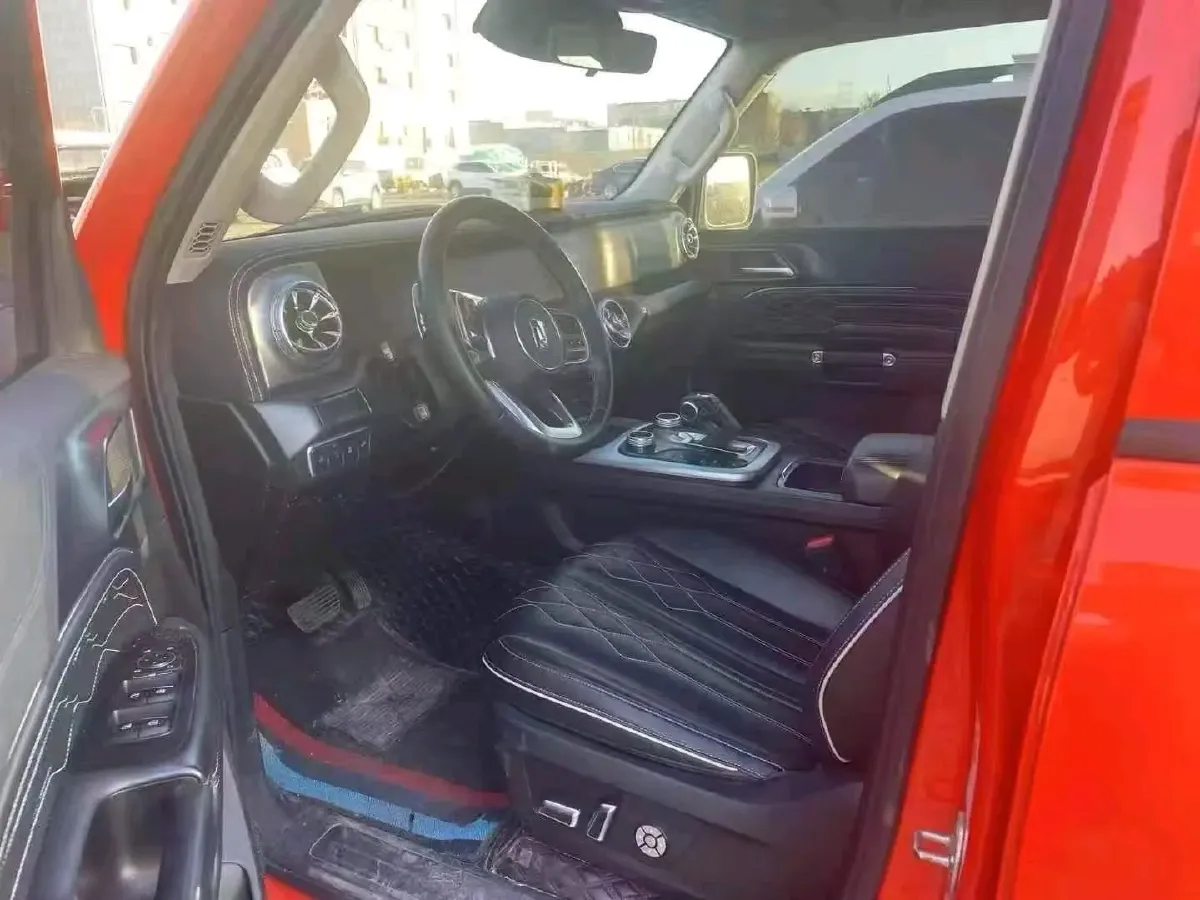 2023 Tank 300 2.0T 227HP L4 8AT,autocango,china used car exporter,china ev exporter,chinese used car exporter,chinese used ev exporter