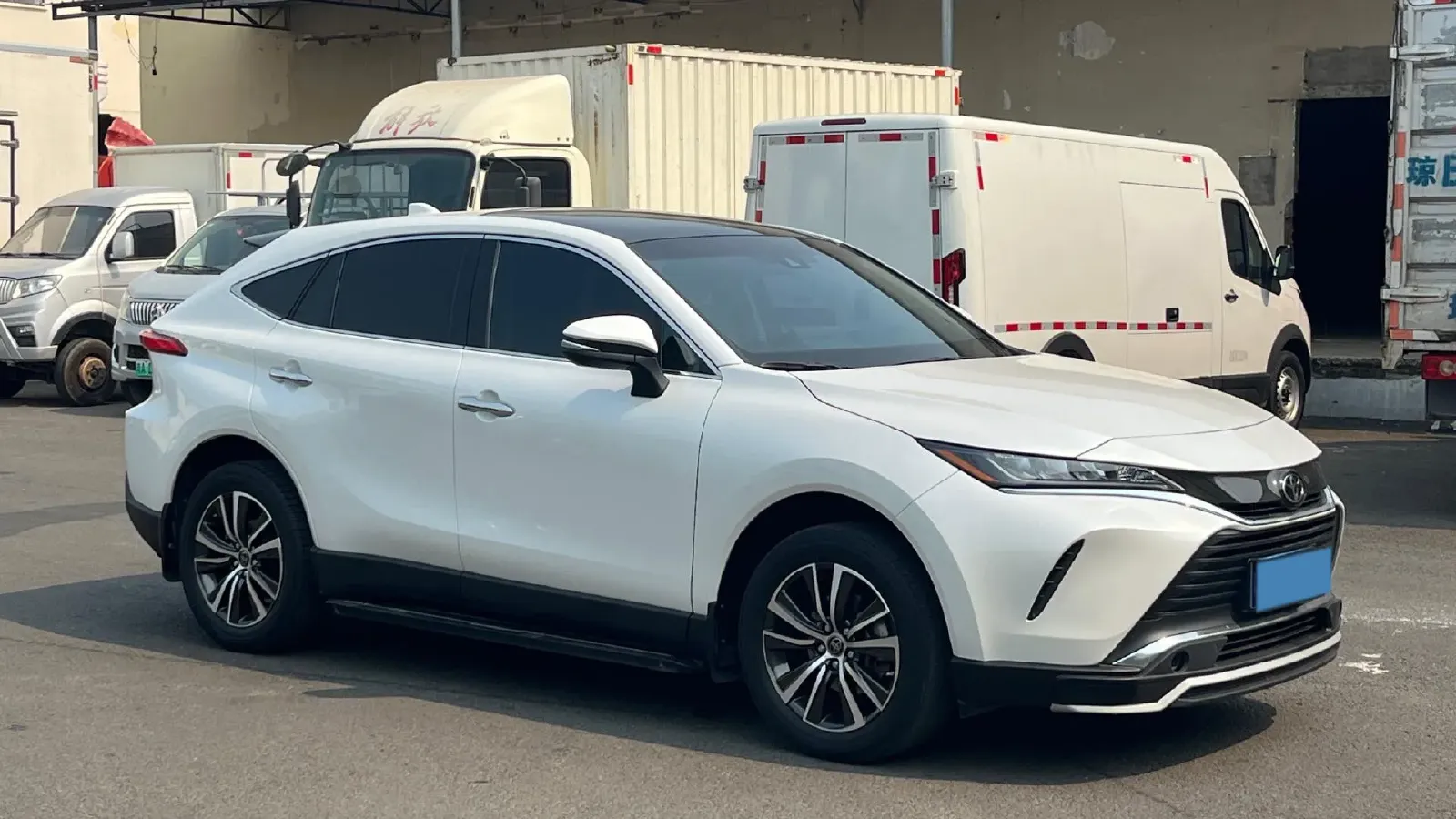 2022 Toyota Harrier 2.0L 171HP L4 CVT,autocango,china used car exporter,china ev exporter,chinese used car exporter,chinese used ev exporter