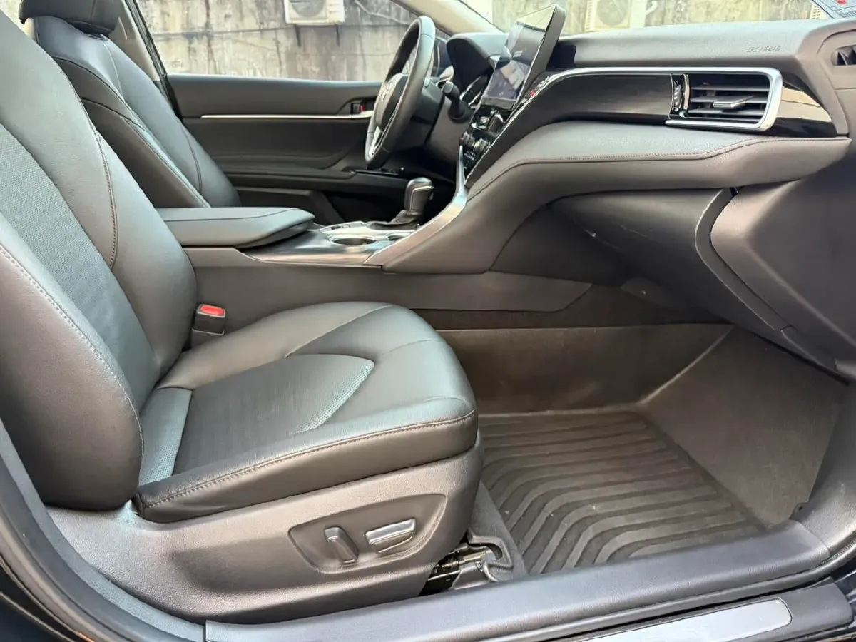 2021 Toyota Camry 2.0L 178HP L4 CVT,autocango,china used car exporter,china ev exporter,chinese used car exporter,chinese used ev exporter