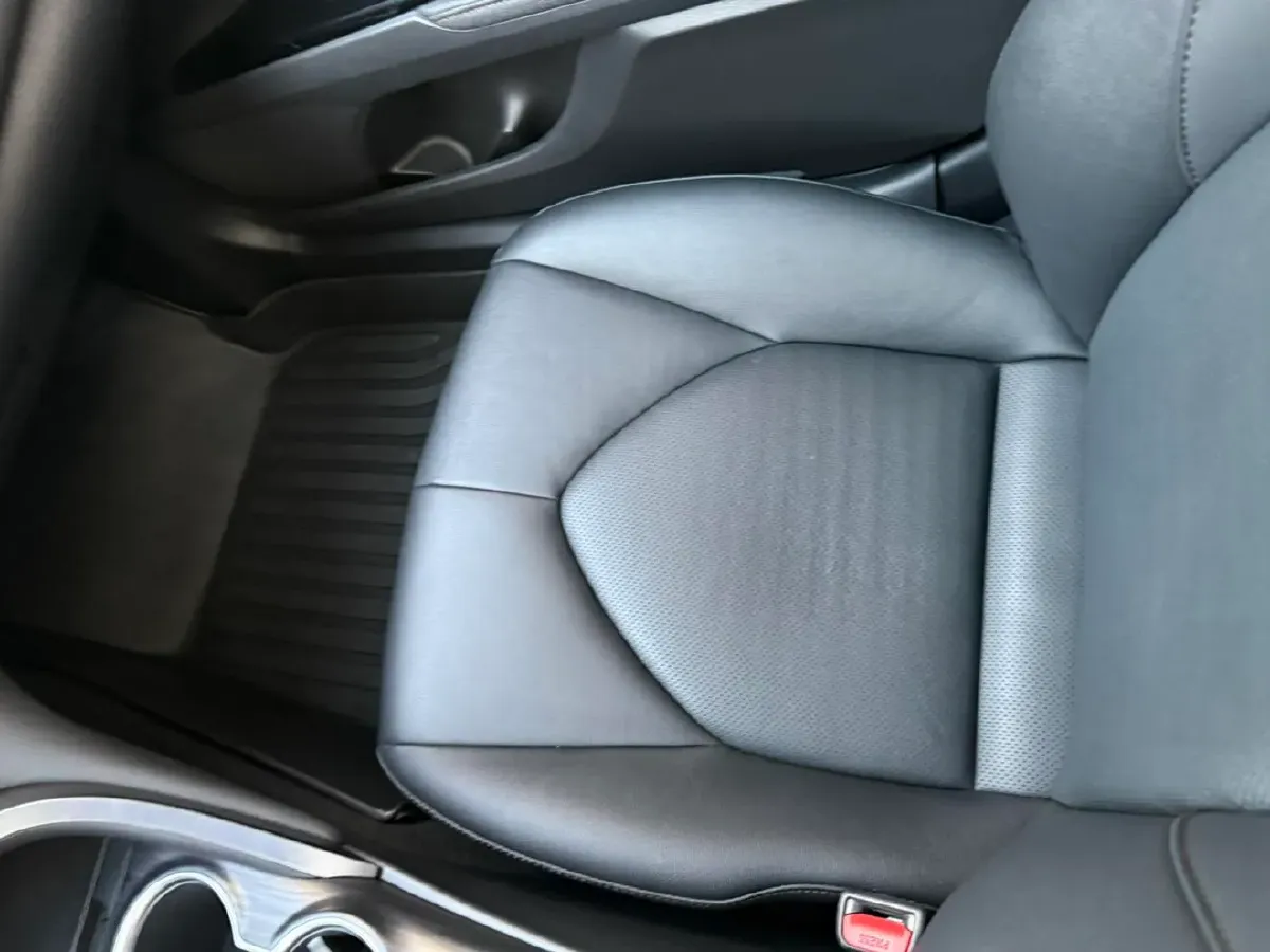 2021 Toyota Camry 2.0L 178HP L4 CVT,autocango,china used car exporter,china ev exporter,chinese used car exporter,chinese used ev exporter