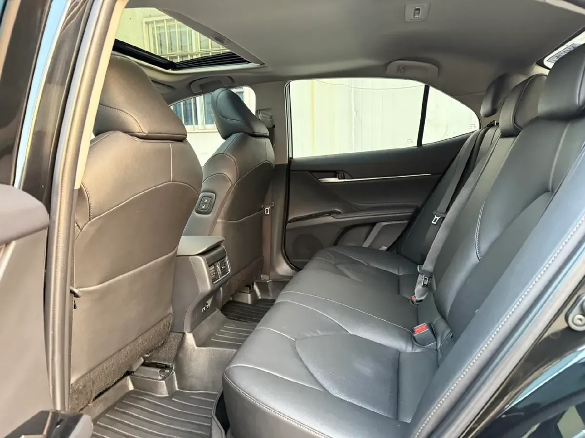 2021 Toyota Camry 2.0L 178HP L4 CVT,autocango,china used car exporter,china ev exporter,chinese used car exporter,chinese used ev exporter