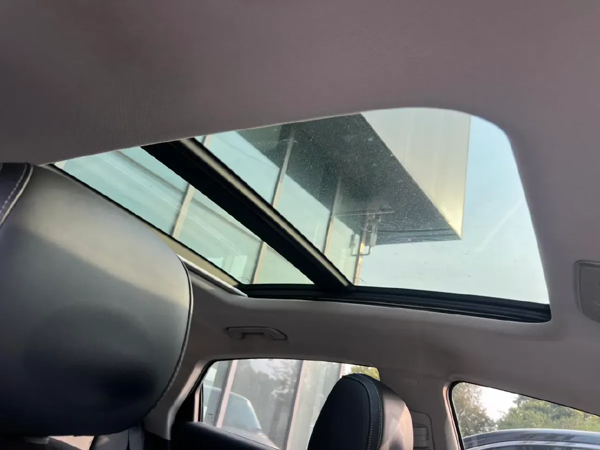 2020 Geely Emgrand GT 1.8T 184HP L4 6AT,autocango,china used car exporter,china ev exporter,chinese used car exporter,chinese used ev exporter