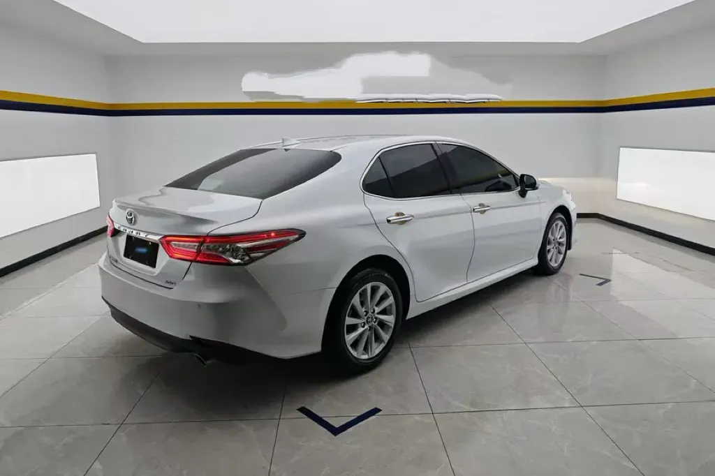 2021 Toyota Camry 2.0L 178HP L4 CVT,autocango,china used car exporter,china ev exporter,chinese used car exporter,chinese used ev exporter