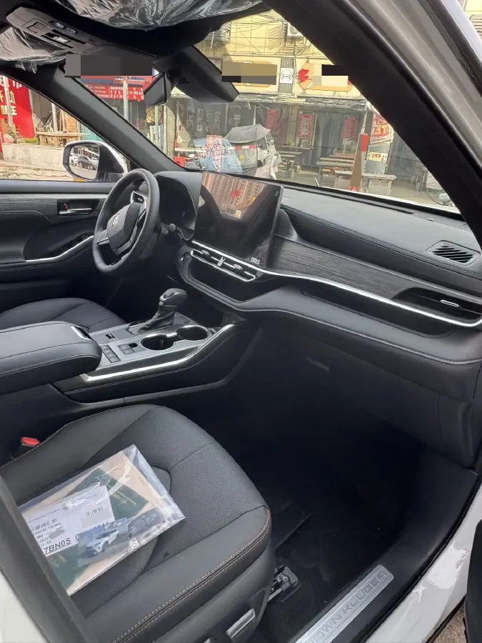 2026 Toyota Crown Kluger 2.5L 189HP L4 E-CVT Hybrid,autocango,china used car exporter,china ev exporter,chinese used car exporter,chinese used ev exporter