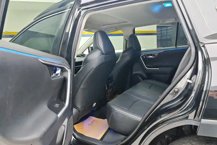 2022 Toyota Wildlander 2.0L 171HP L4 CVT,autocango,china used car exporter,china ev exporter,chinese used car exporter,chinese used ev exporter