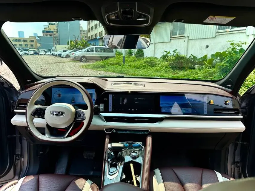 2021 Geely Monjaro 2.0T 218HP L4 7DCT,autocango,china used car exporter,china ev exporter,chinese used car exporter,chinese used ev exporter