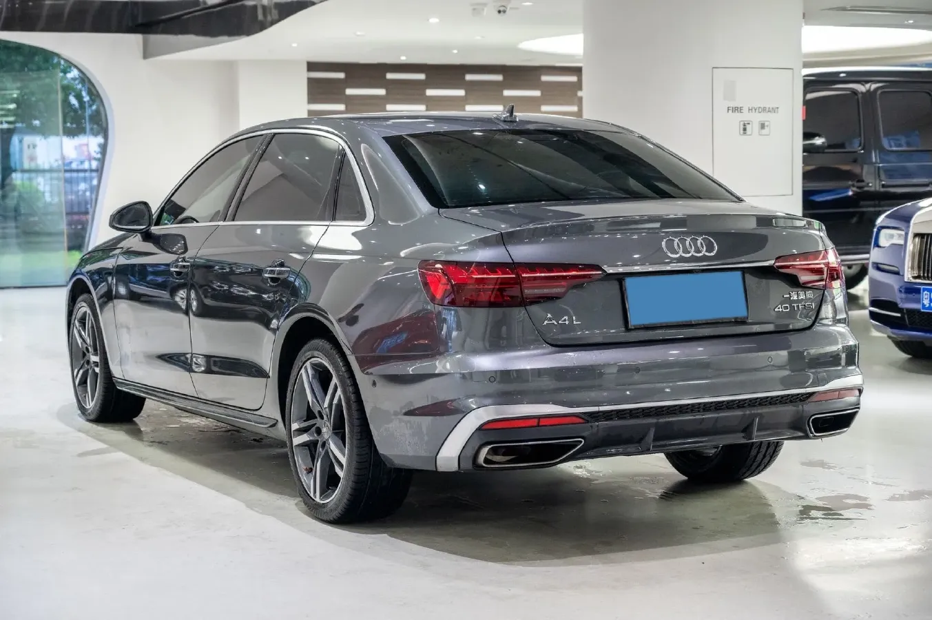 2020 Audi A4L 2.0T 190HP L4 7DCT,autocango,china used car exporter,china ev exporter,chinese used car exporter,chinese used ev exporter