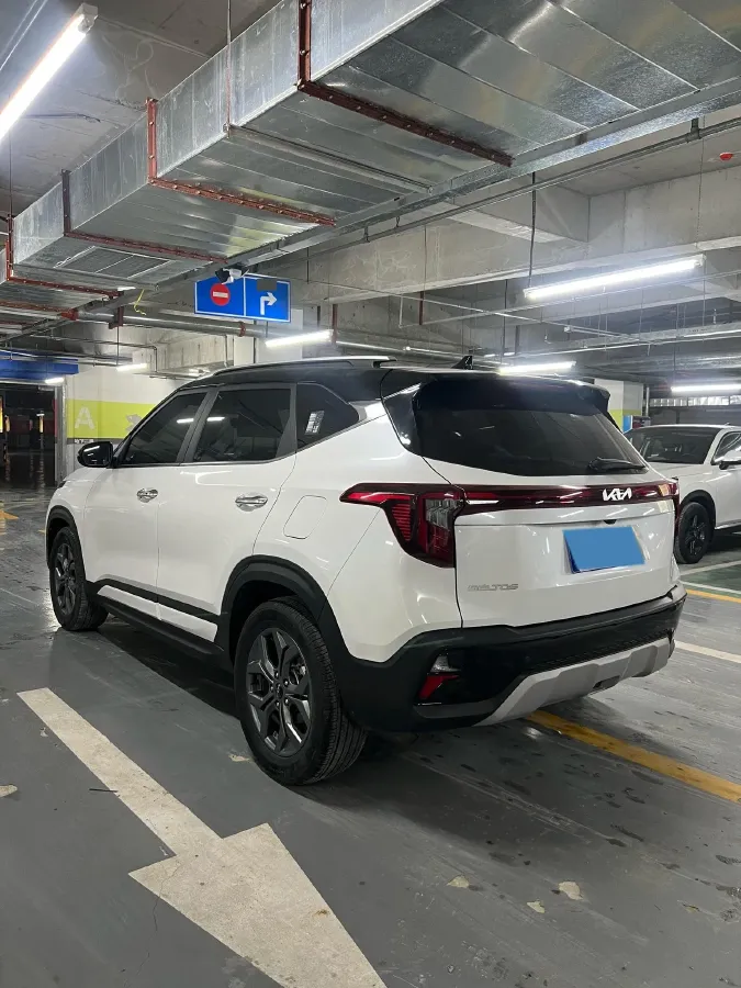 2023 Kia Seltos 1.5L 115HP L4 CVT,autocango,china used car exporter,china ev exporter,chinese used car exporter,chinese used ev exporter