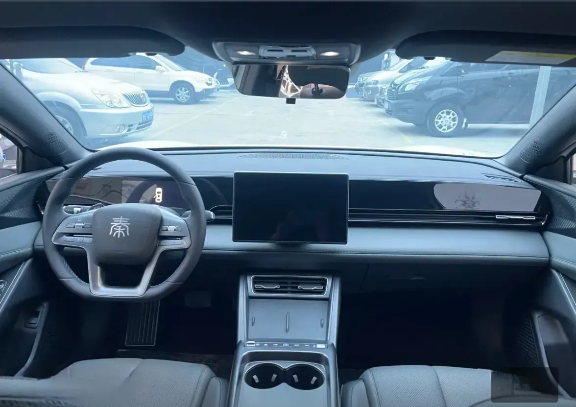 2025 BYD QinL BEV,autocango,china used car exporter,china ev exporter,chinese used car exporter,chinese used ev exporter