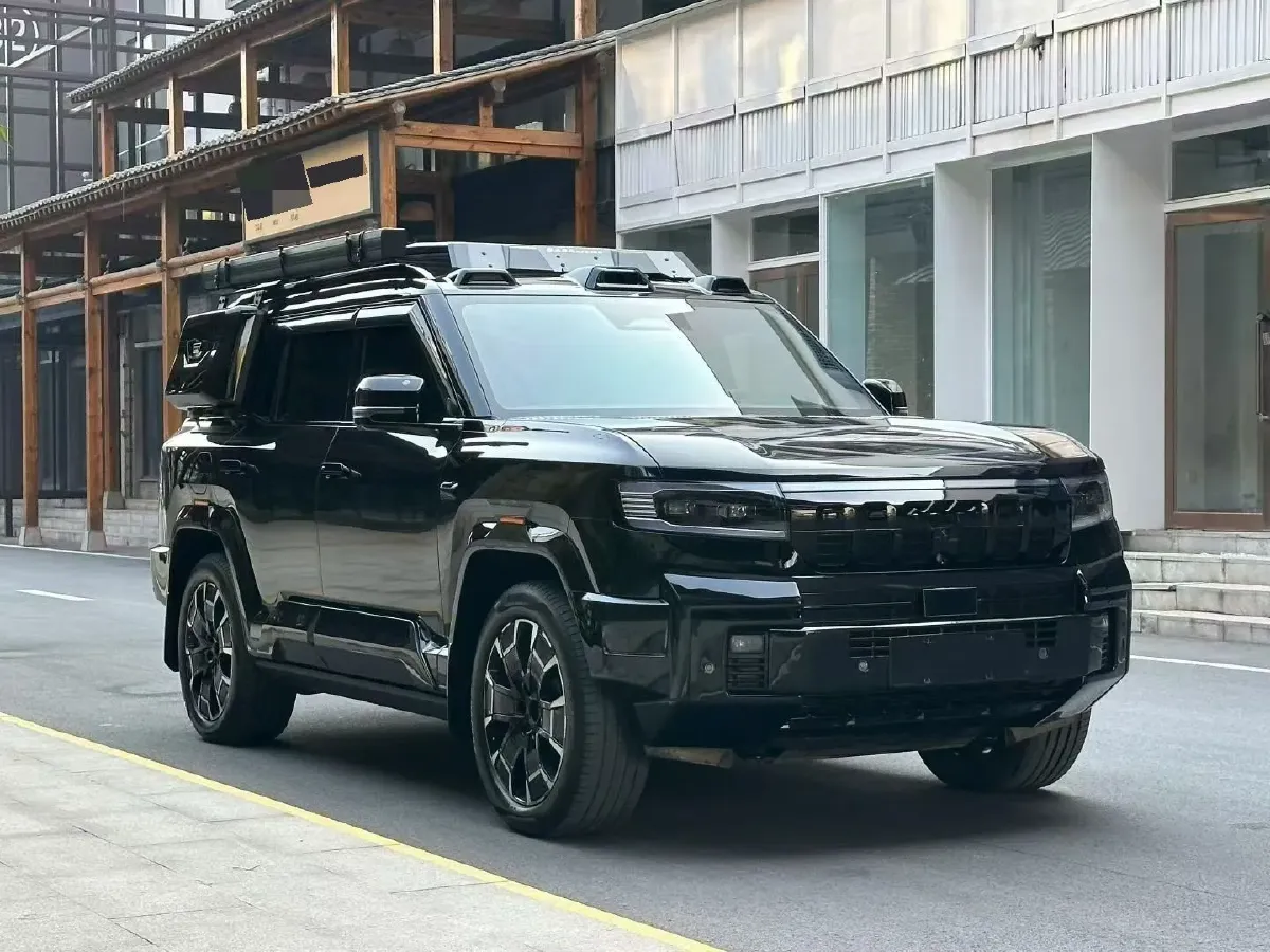 2025 FangChengBao Bao 8 2.0T 245HP L4 E-CVT PHEV 36.8KWH,autocango,china used car exporter,china ev exporter,chinese used car exporter,chinese used ev exporter