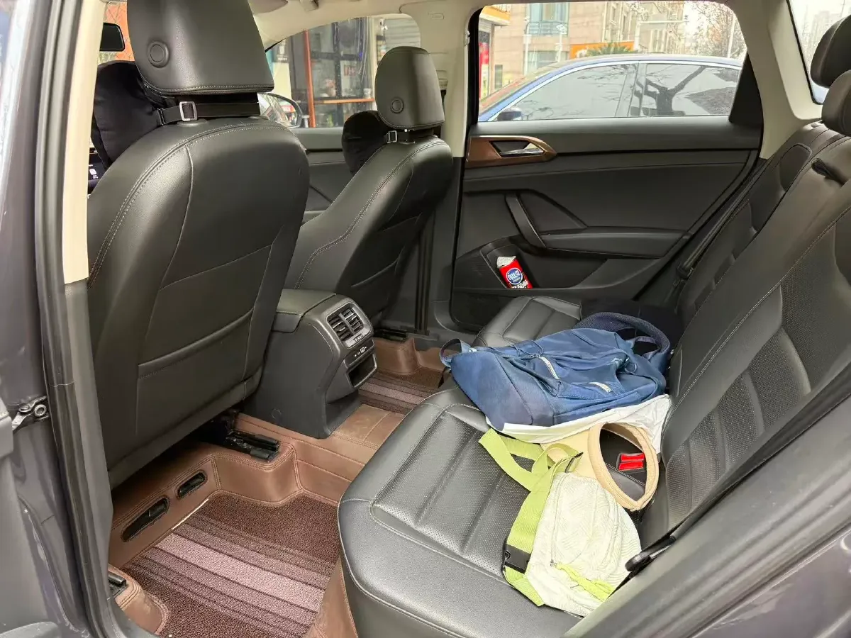 2021 Volkswagen Tharu 1.4T 150HP L4 7DCT,autocango,china used car exporter,china ev exporter,chinese used car exporter,chinese used ev exporter