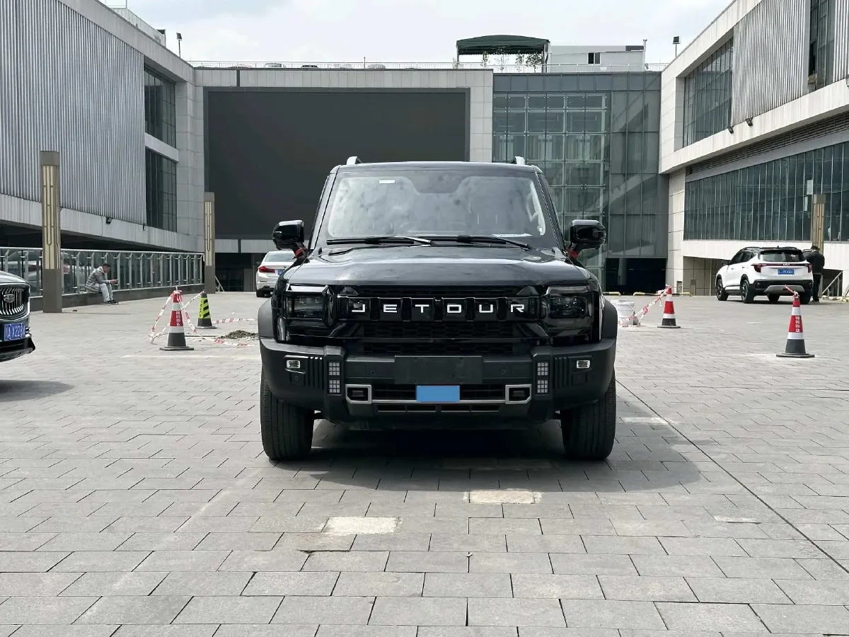 2023 Jetour Traveller 1.5T 184HP L4 7DCT,autocango,china used car exporter,china ev exporter,chinese used car exporter,chinese used ev exporter
